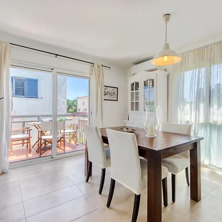 Plana By Interhome Appartement